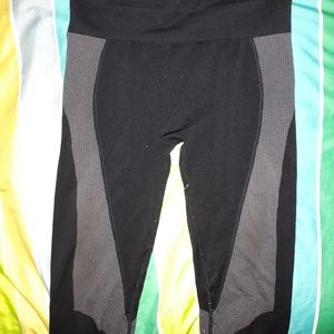 HIGH WAISTED FLEX LEGGING - MOVE